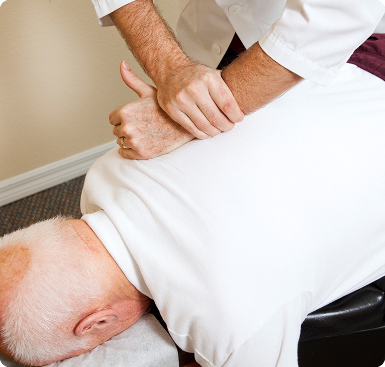 Chiropractic Back Adjustment | Lifepath Chiropractor | Lifepath Dental and Wellness